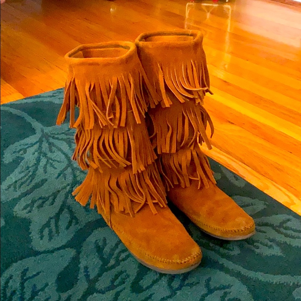 Brown suede leather Minnetonka triple fringe boots